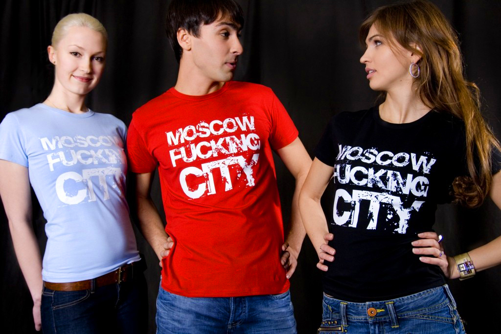 Заказать фото на футболке в москве